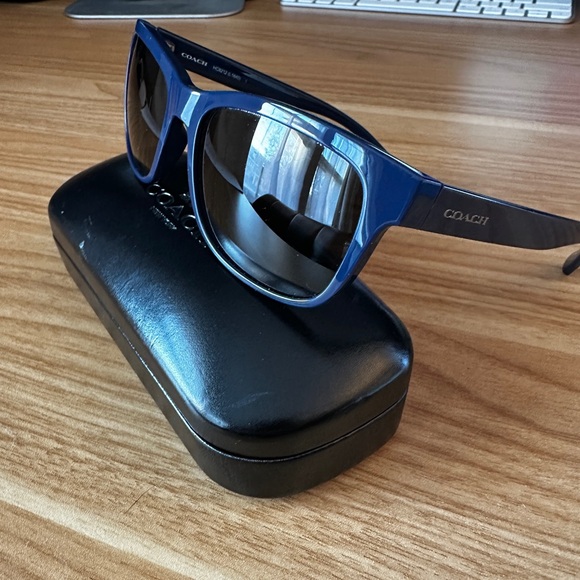 Coach Blue Sunglasses - Picture 1 of 3